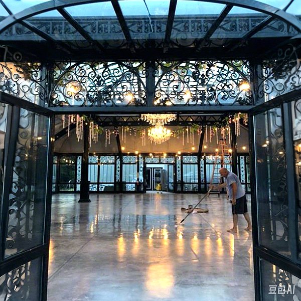 Wedding venue Victorian style metal and glass iron conservatory
